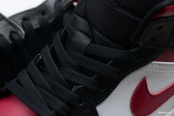 1 Toe 554724-066 Air  Jordan Bred Mid 0819